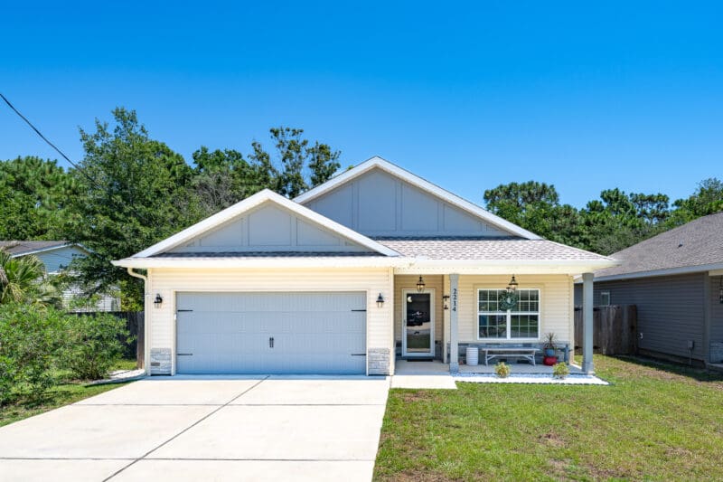 Nearly new Navarre home, centrally located with no HOA, is a showstopper!