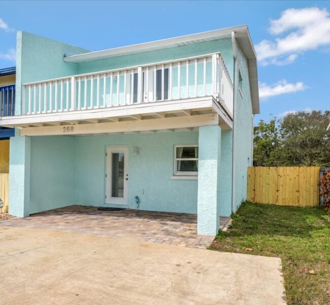 Cape Canaveral Florida Beach Townhouse, No HOA, Large End Unit Lot, 3-minute Walk from Beach!