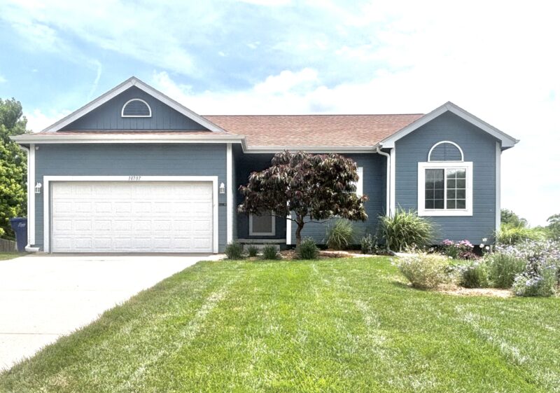 Home For Sale By  Owner, 10707 S. 29th St.  Bellevue, NE 68123