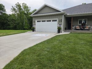 Beautiful move-in-ready townhome